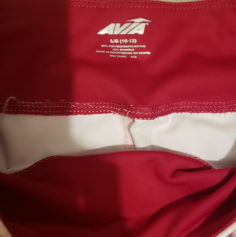Capris - Picture 3 of 3